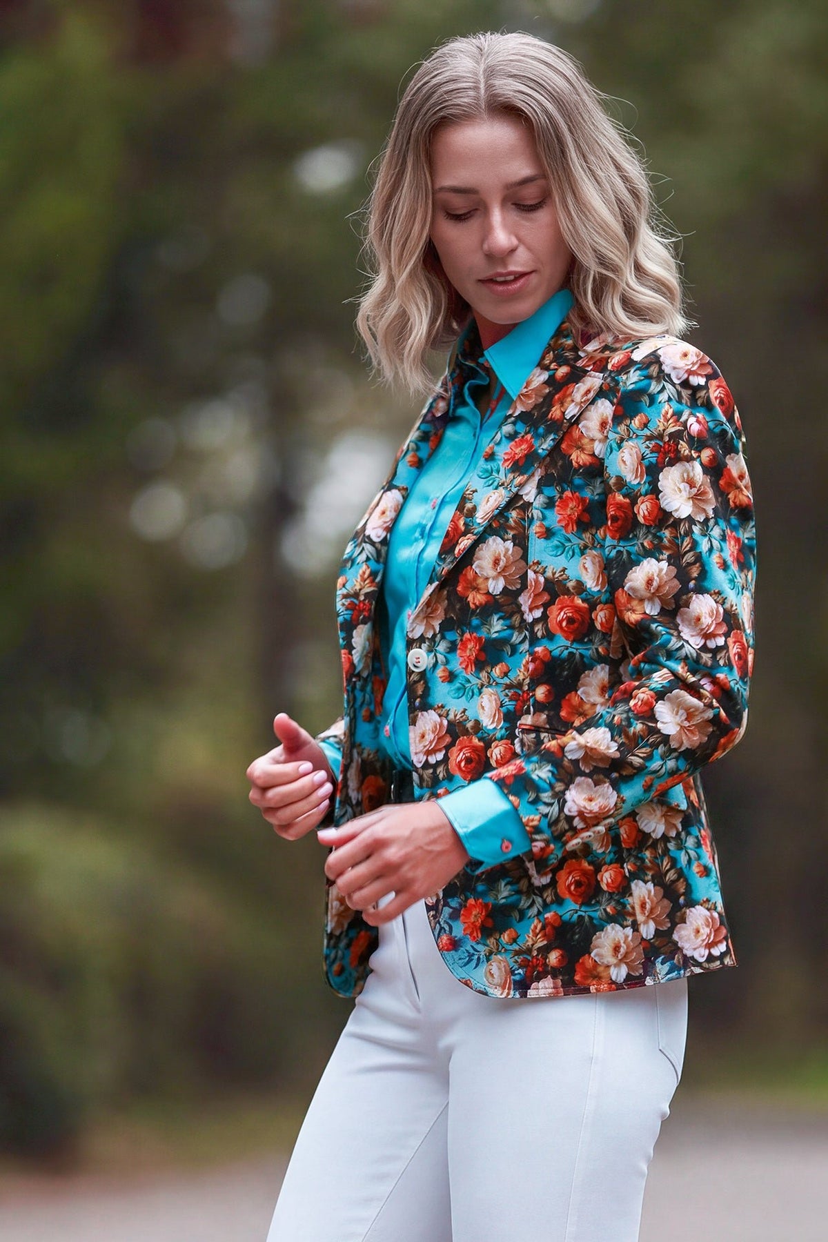 Claudio Lugli Renaissance Rose Print Blazer, close detail of the cream roses and emerald foliage on an aqua ground
