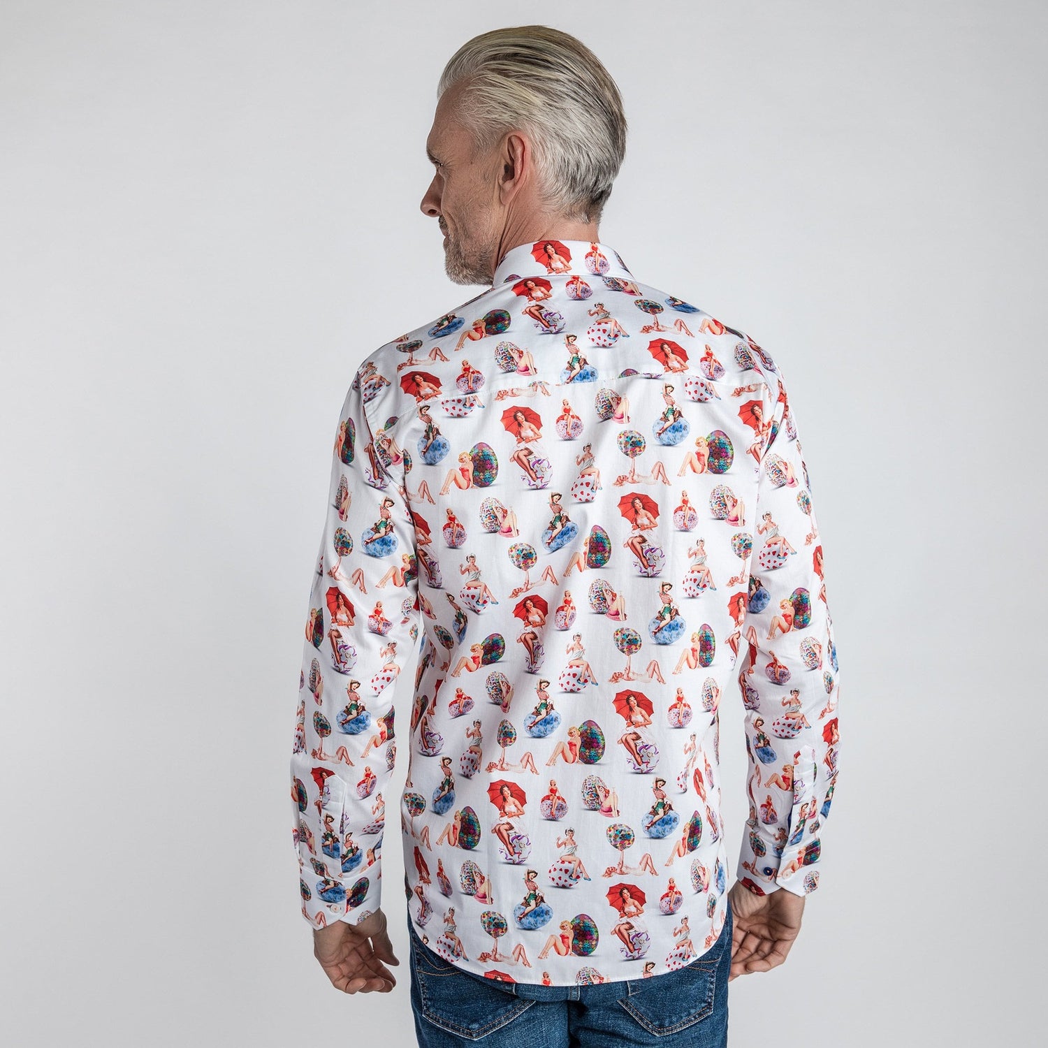 EASTER PIN UP BUNNIES - Premium Men's Patterned Shirt by Claudio Lugli | Bold Design, Tailored Fit, Best Printed Shirts