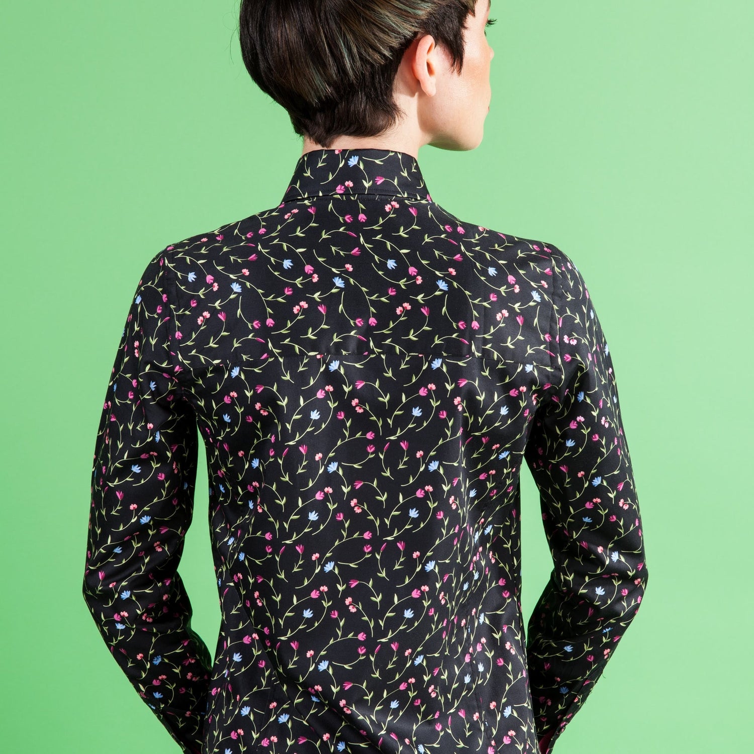 BLACK FLORAL MEDLEY WOMENS SHIRT