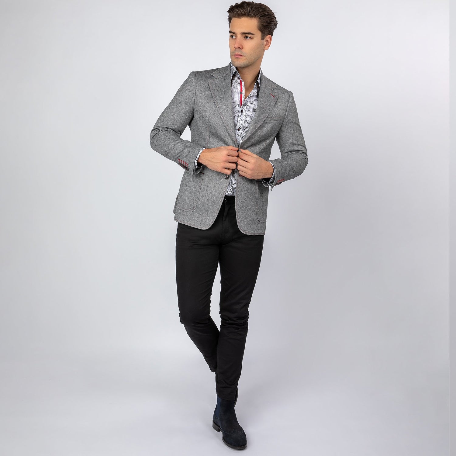 PEAK LAPEL GREY JACKET