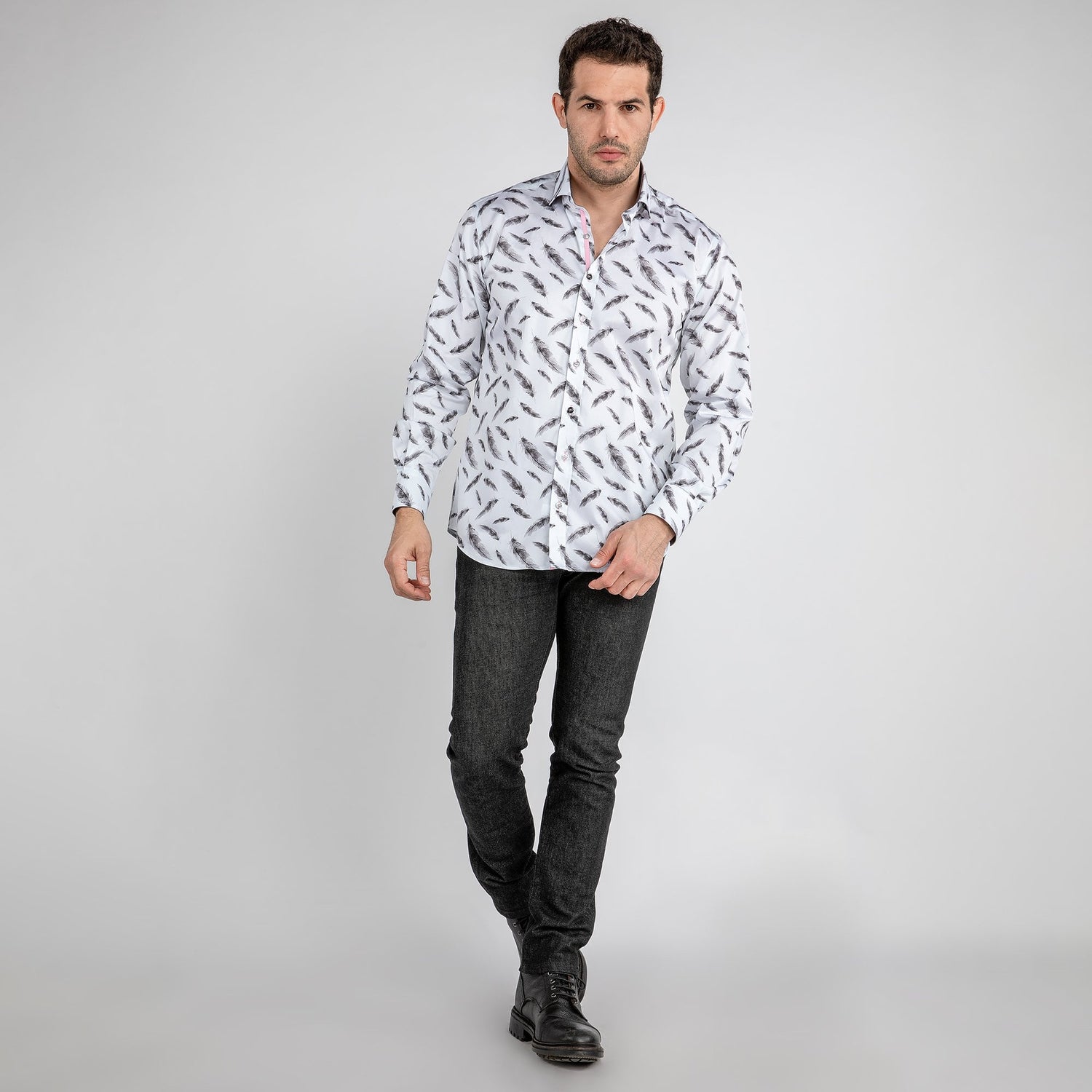 FEATHERS FLOATING PRINT SHIRT