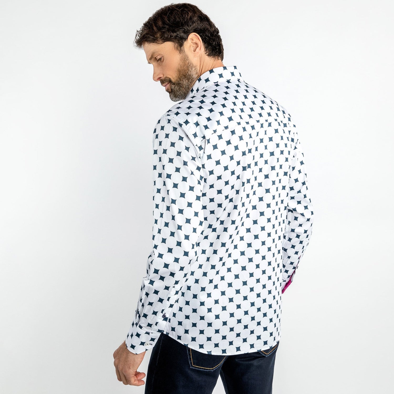 CURVED DIAMONDS PRINT SHIRT