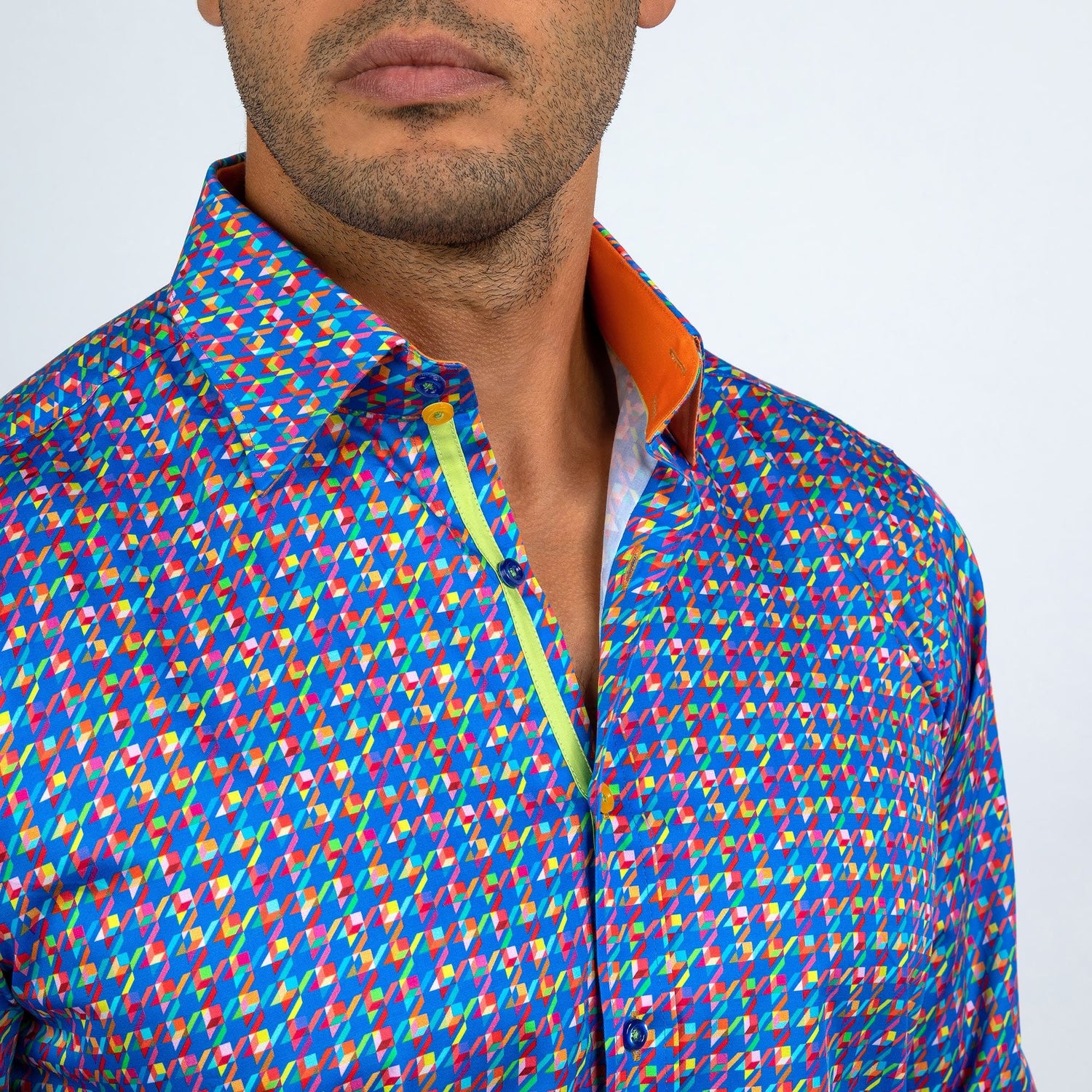 Man wearing Claudio Lugli Houndstooth Multicolour Printed Shirt made from luxurious satin cotton with vibrant pattern.