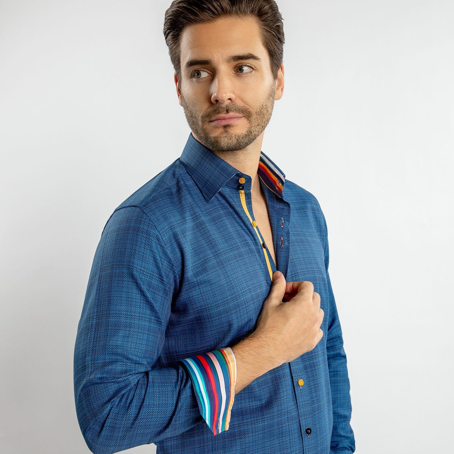 KNITTED  CLASSIC JACQUARD SHIRT WITH MULTICOLOURED STRIPE INSERT