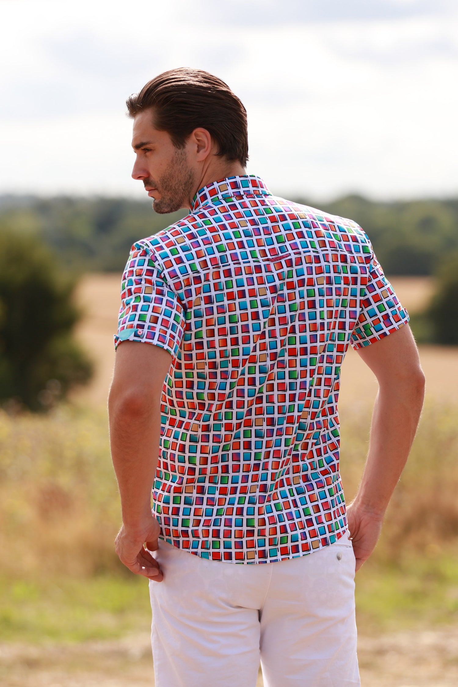 CHROMATIC MOSAIC PRINT SHORT SLEEVE SHIRT