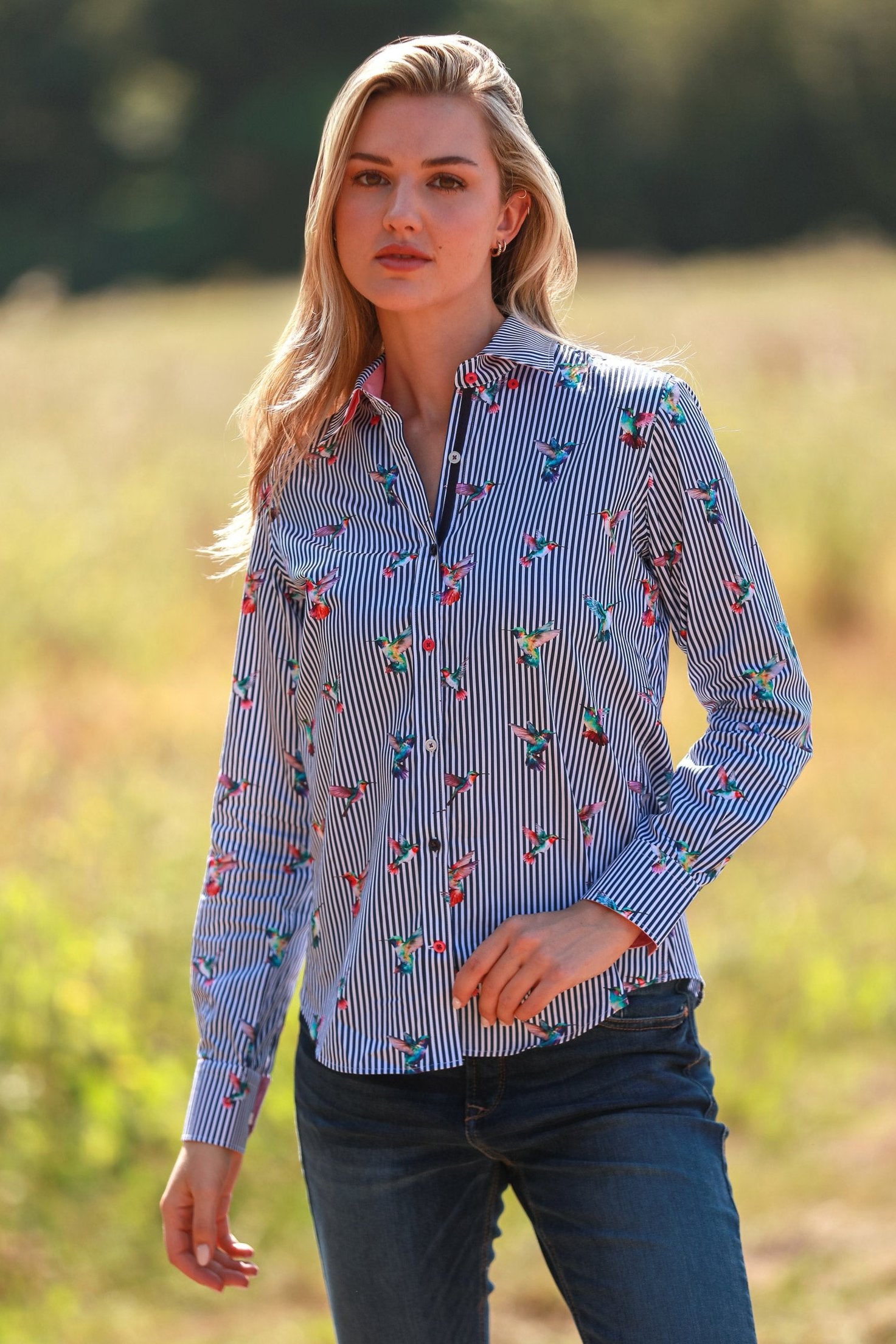 STRIPED HARMONY OF HUMMINGBIRDS WOMENS  PRINT SHIRT