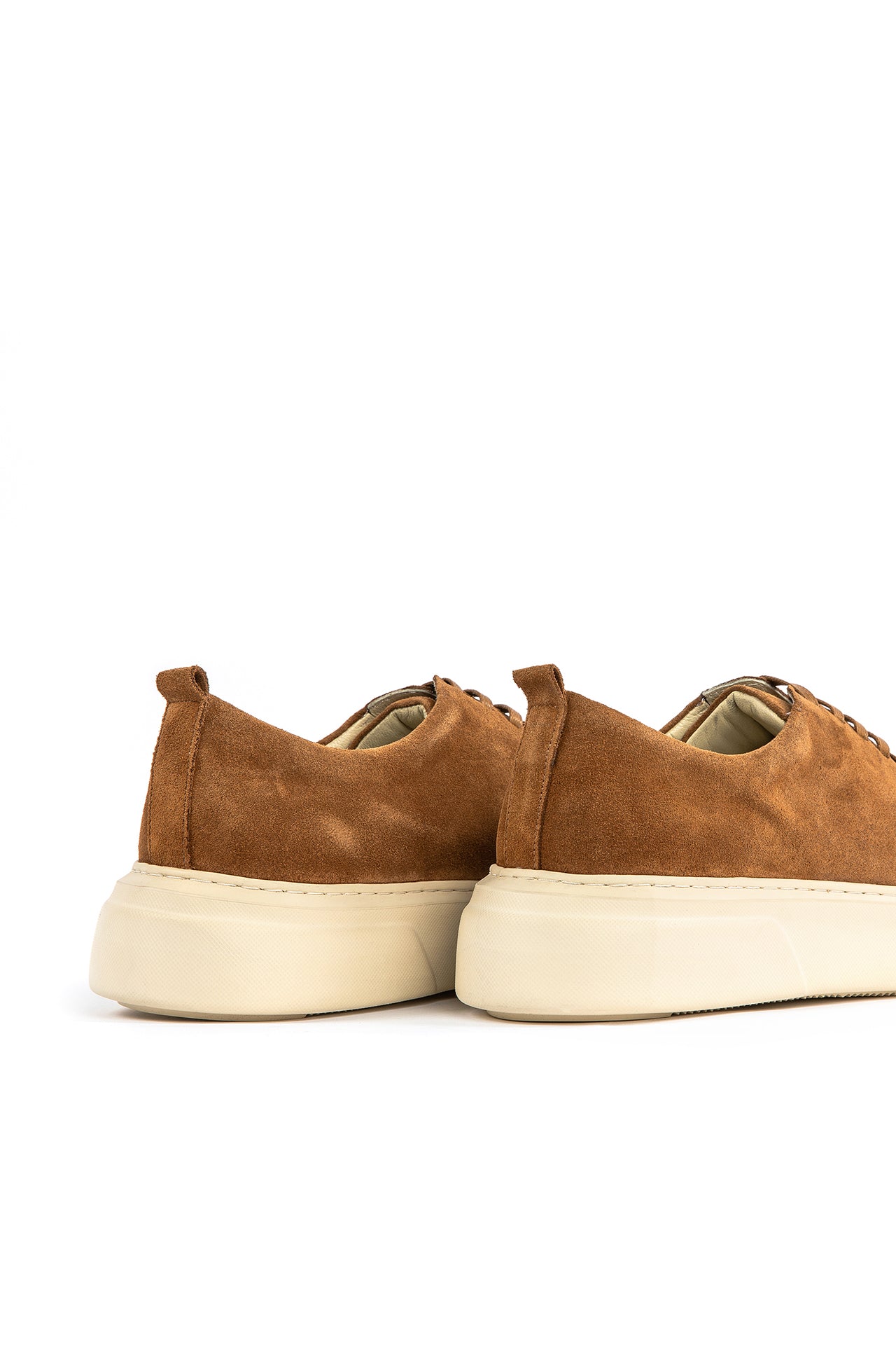 CLASSIC SUEDE SNEAKER TOBACCO