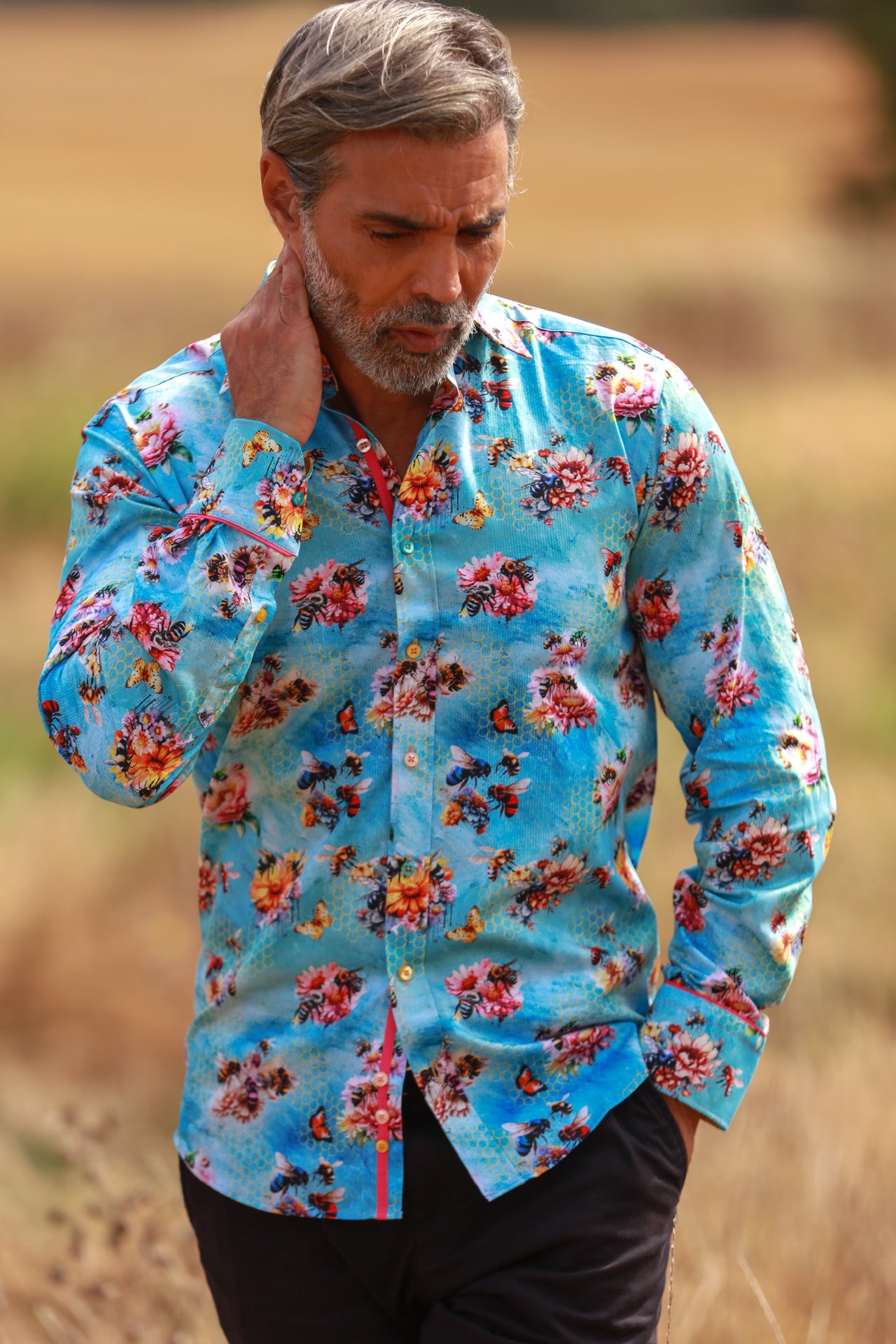 BEES AND FLOWERS PRINT SHIRT