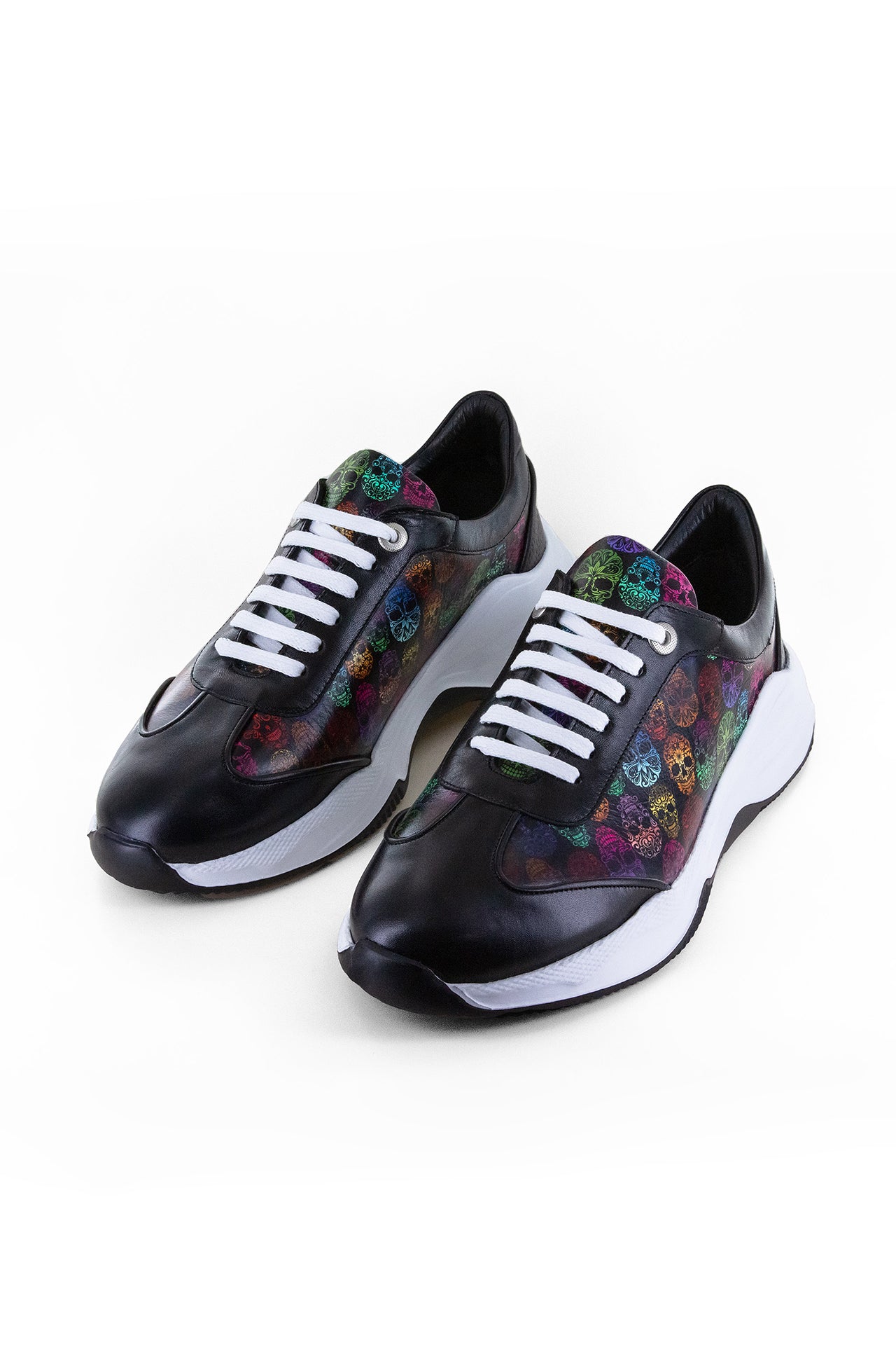 SKULL PRINT LEATHER TRAINERS