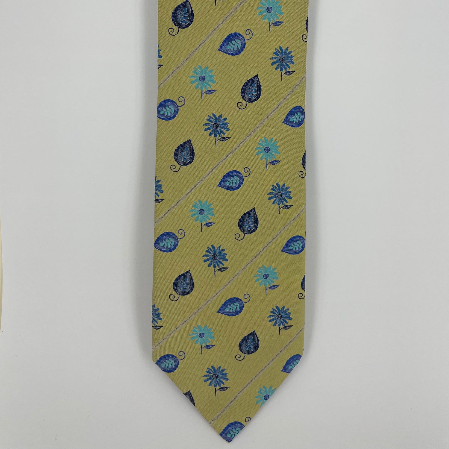 Silk Floral Neck-Tie