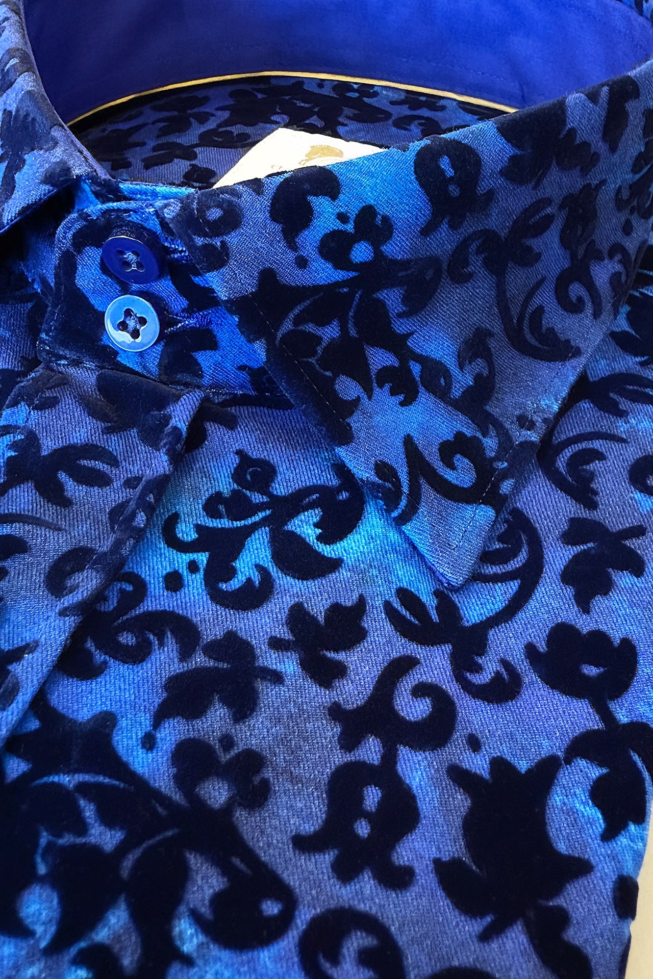 FLORAL FLOCKING SHIRT ON VIBRANT ELECTRIC BLUE TENCEL BASE - Claudio Lugli Shirts