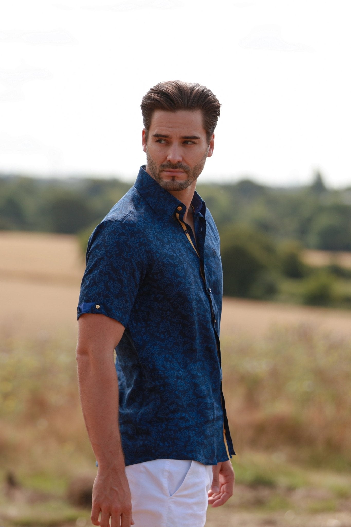 LINEN FAUNA MEN SHORT SLEEVE - Premium Men's Patterned Shirt by Claudio Lugli | Bold Design, Tailored Fit, Best Printed Shirts