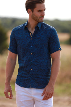 LINEN FAUNA MEN SHORT SLEEVE - Premium Men's Patterned Shirt by Claudio Lugli | Bold Design, Tailored Fit, Best Printed Shirts