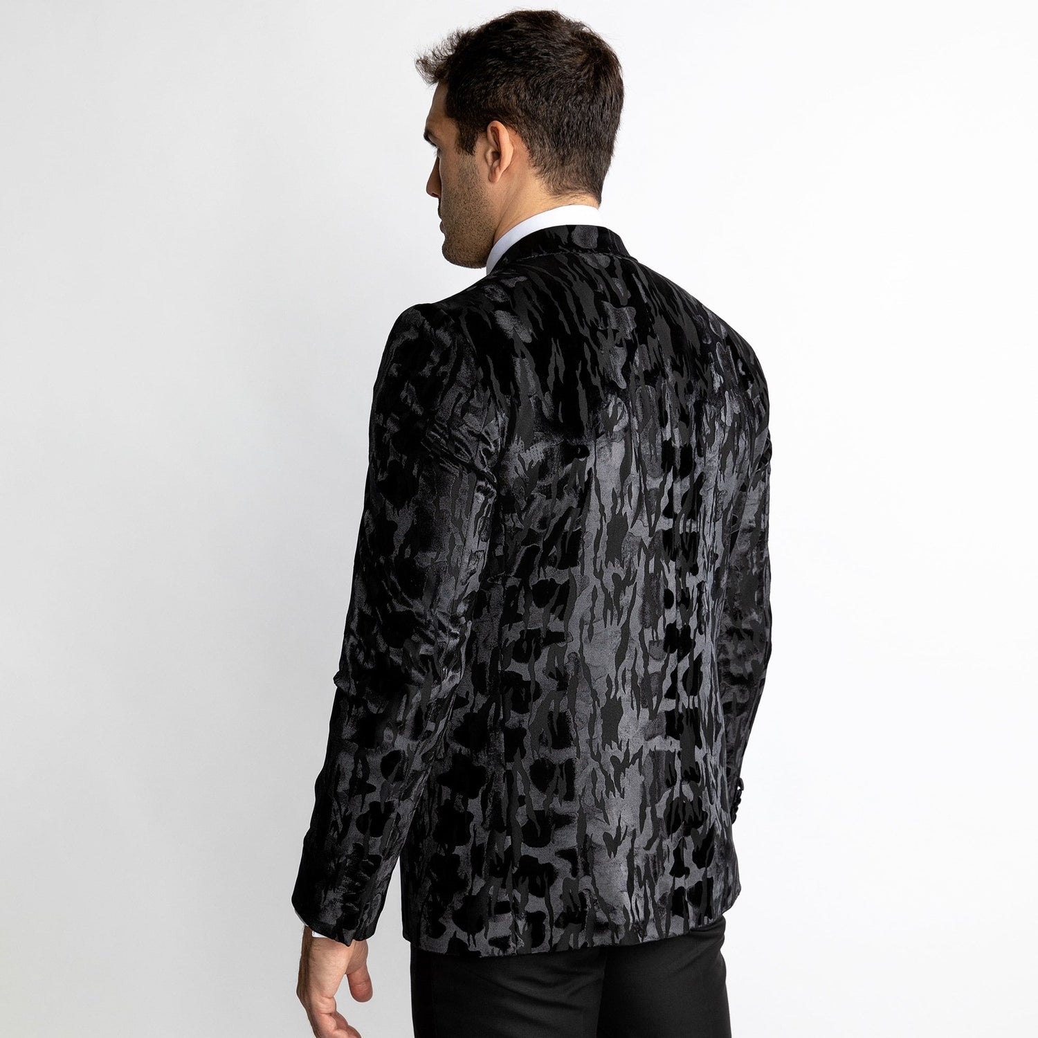 LUXURY FITTED ZEBRA PRINT DINNER JACKET - Premium Men's Patterned Shirt by Claudio Lugli | Bold Design, Tailored Fit, Best Printed Shirts