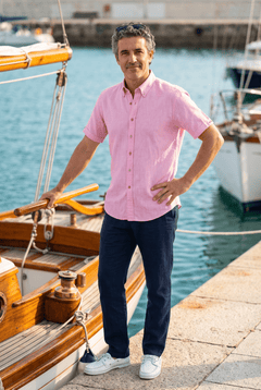 A 100% pure linen short sleeve shirt, naturally breathable and cut for warm weather, S through 6XL.