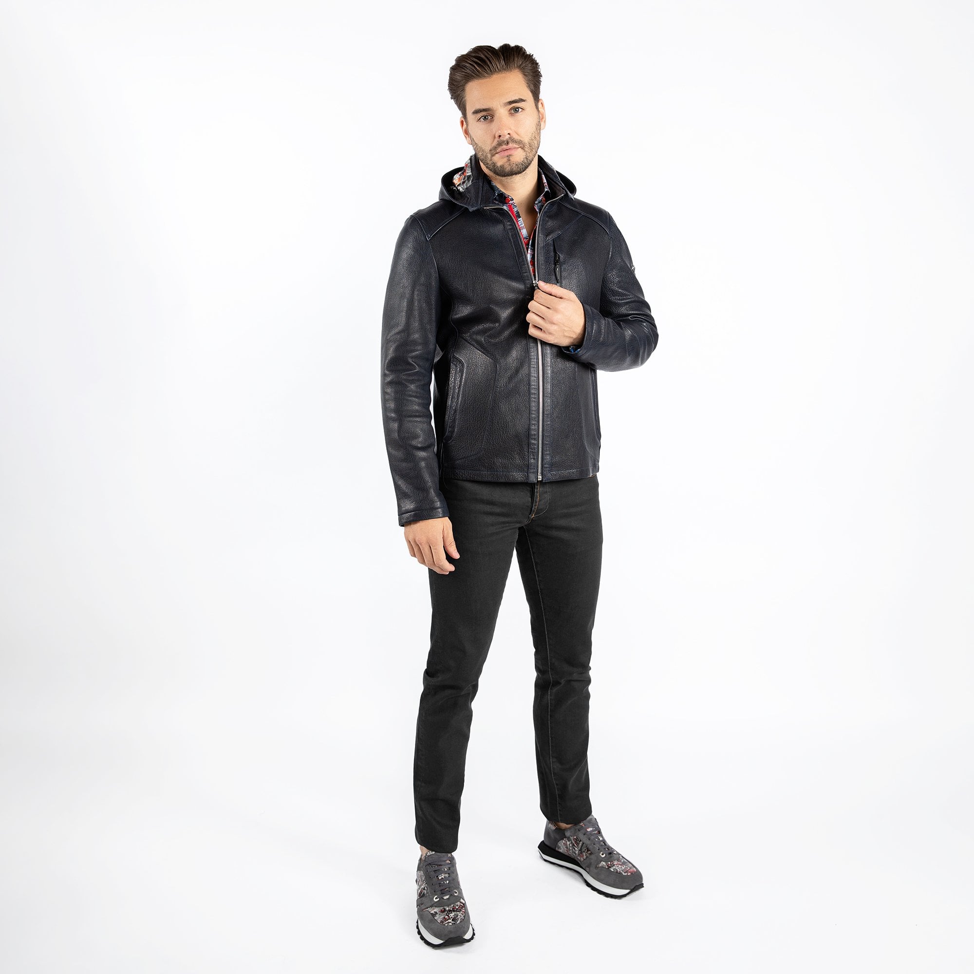 Stylish Leather Hoodie - Ultimate Comfort & Durability – Claudio